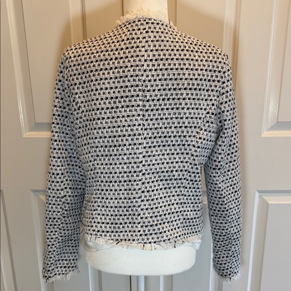 Chic Neiman Marcus Black & White Tweed Jacket Size M - Picture 3 of 4